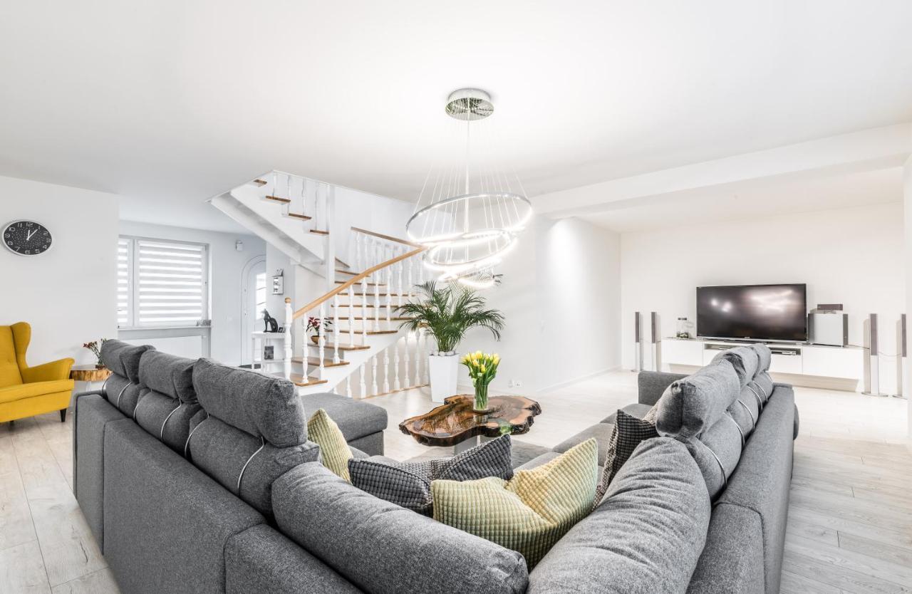 Villa House Poznan * Sauna * Екстер'єр фото
