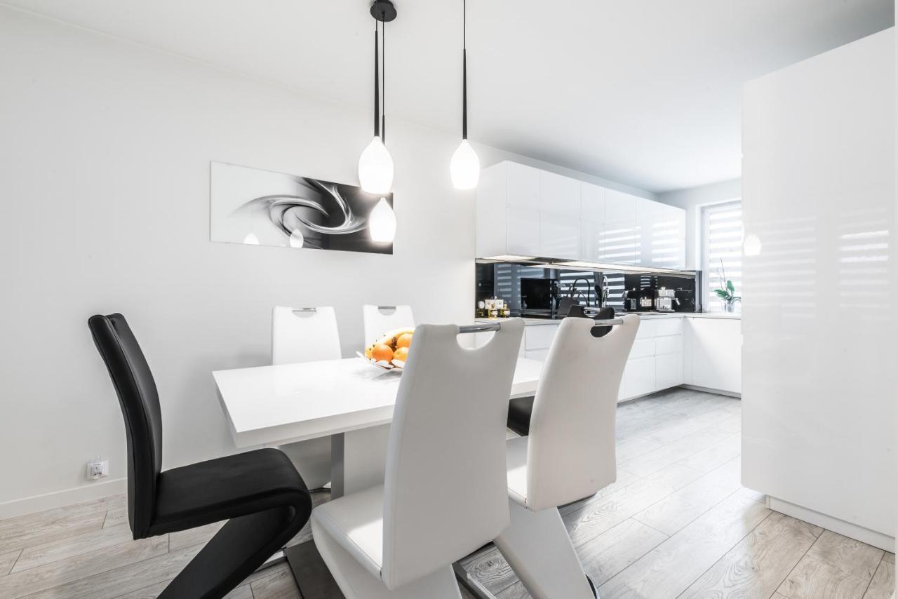 Villa House Poznan * Sauna * Екстер'єр фото