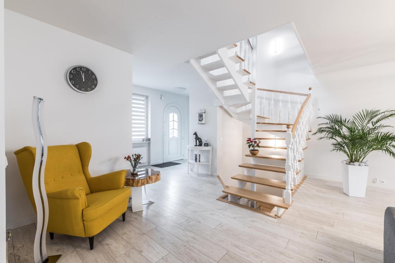 Villa House Poznan * Sauna * Екстер'єр фото