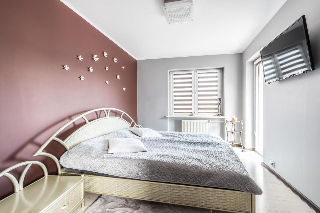 Villa House Poznan * Sauna * Екстер'єр фото