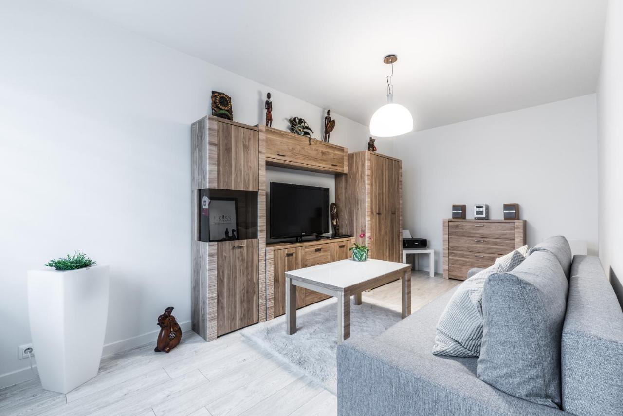 Villa House Poznan * Sauna * Екстер'єр фото