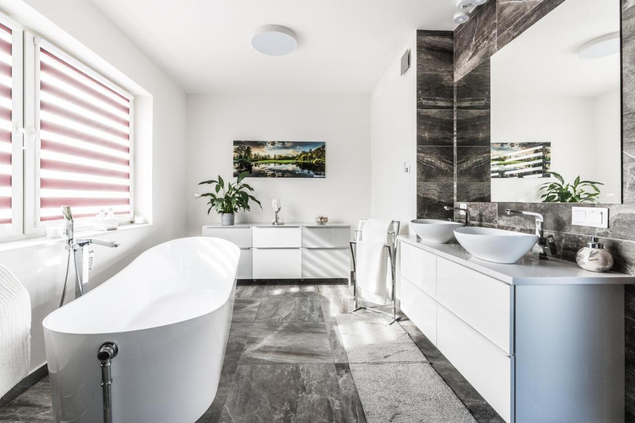 Villa House Poznan * Sauna * Екстер'єр фото