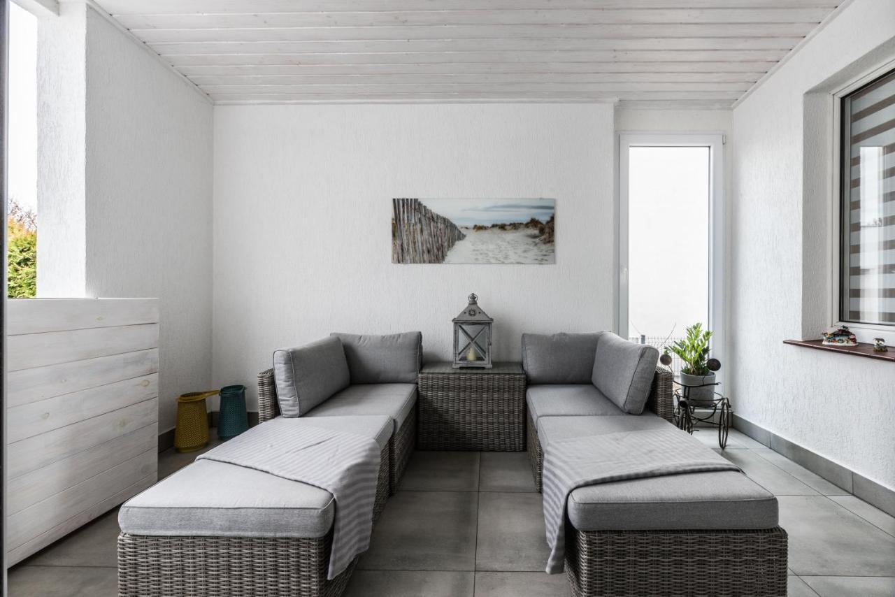 Villa House Poznan * Sauna * Екстер'єр фото