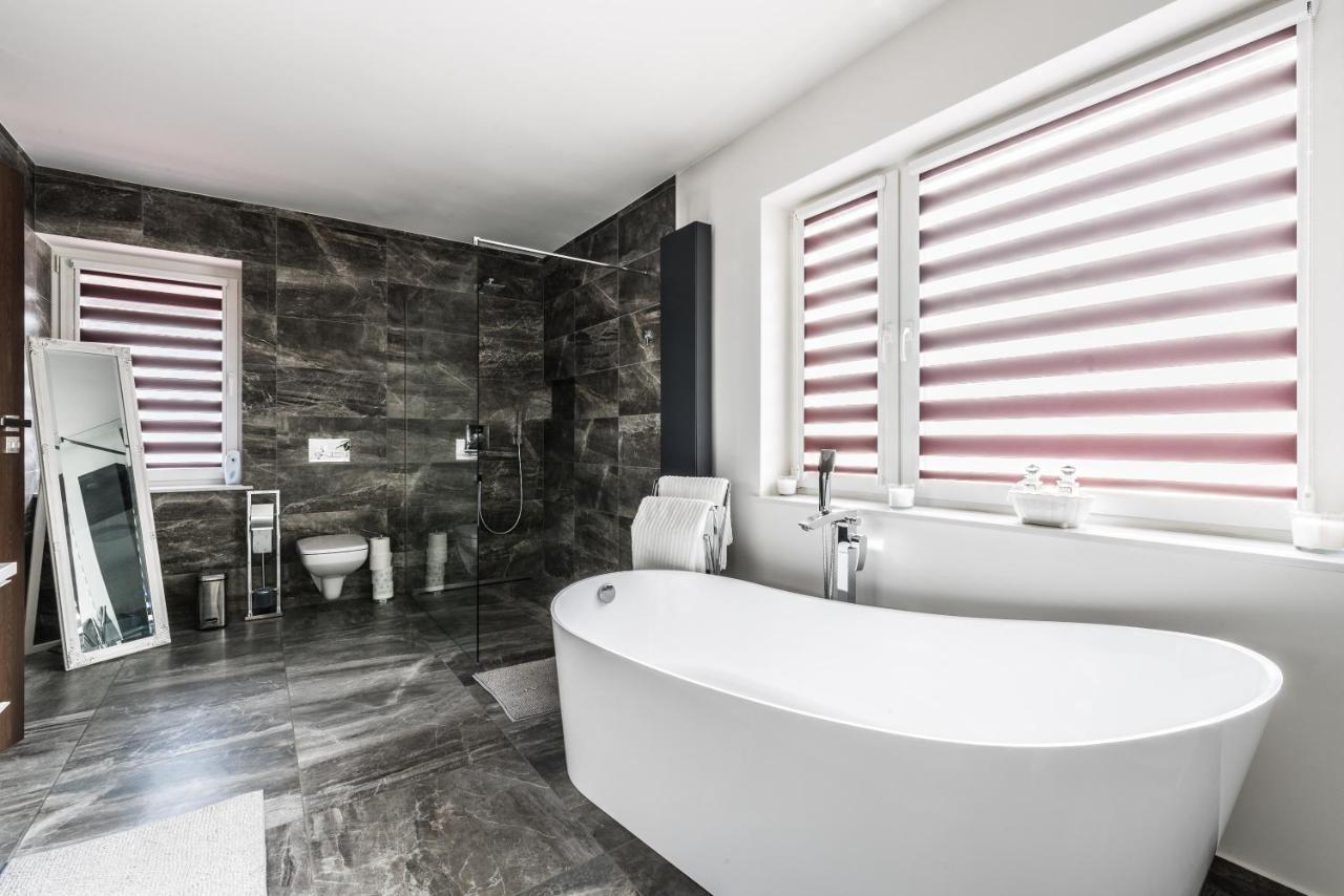 Villa House Poznan * Sauna * Екстер'єр фото